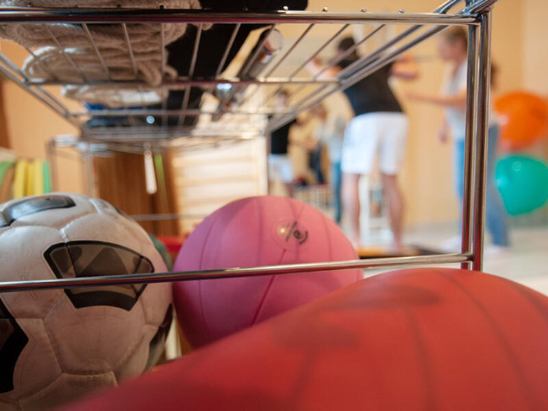 Bälle zur Bewegungstherapie